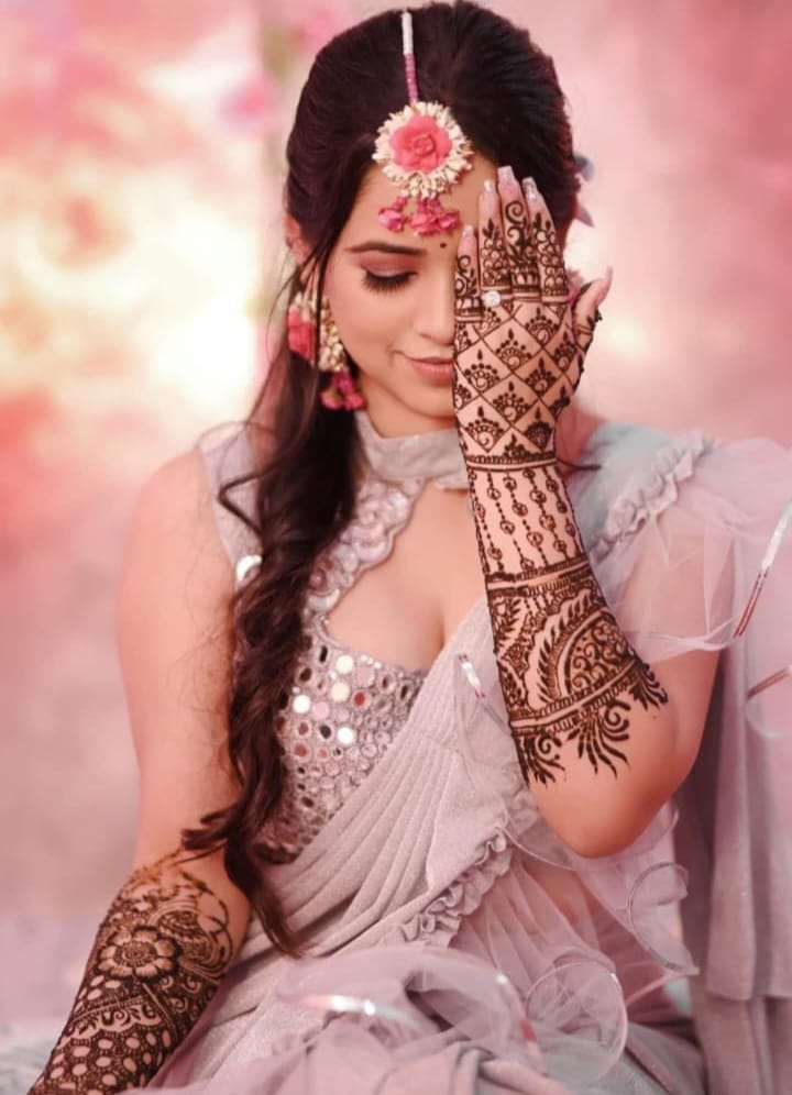 Bridal mehndi design for hands.