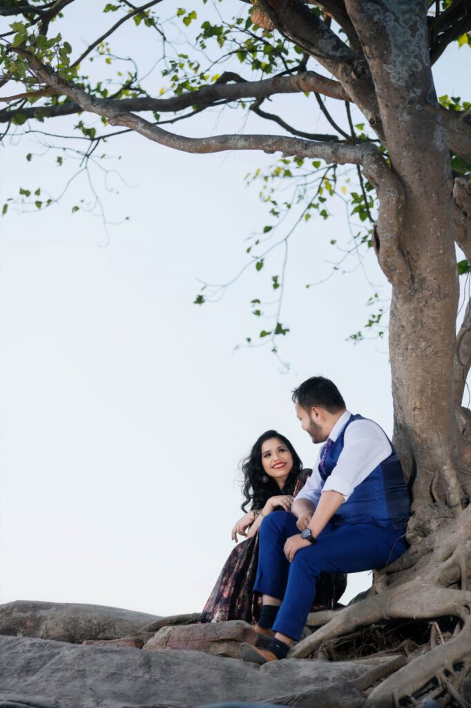 outdoor couple photography